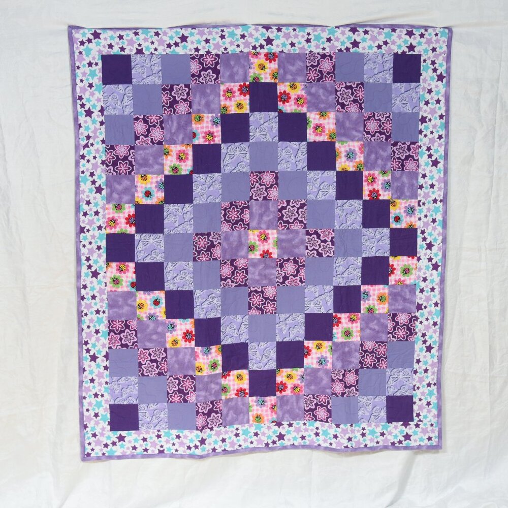 New handmade Trip Around World Baby/Child quilt Professionally machine quilted